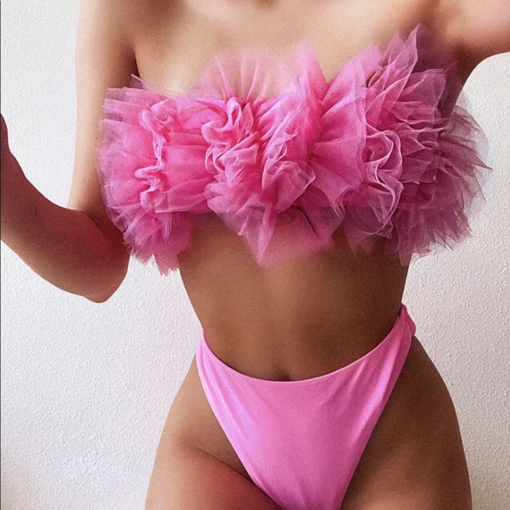 2 Piece Ruffle Bandeau Bikini/Swimsuit